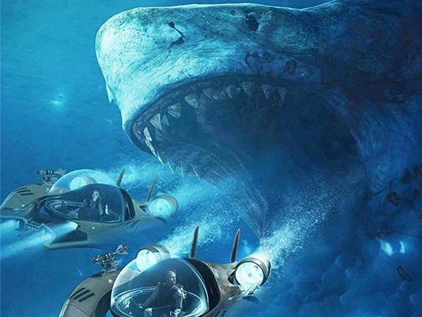 《巨齿鲨》结局原本超血腥！杰森斯坦森「自愿被吞食」内脏爬尸体