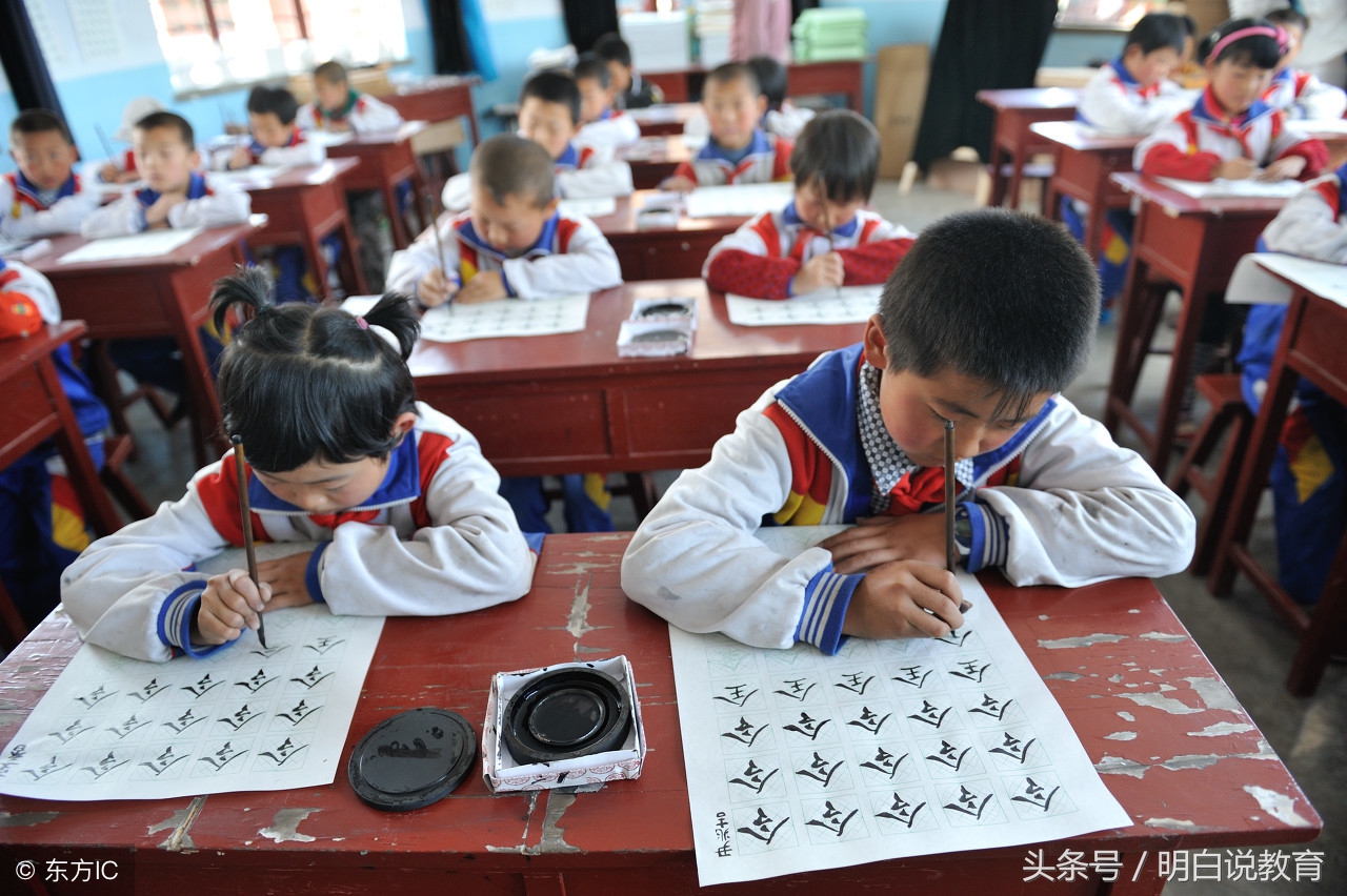 学校管理人员看过来，为你提供一所学校的课程方案范本！