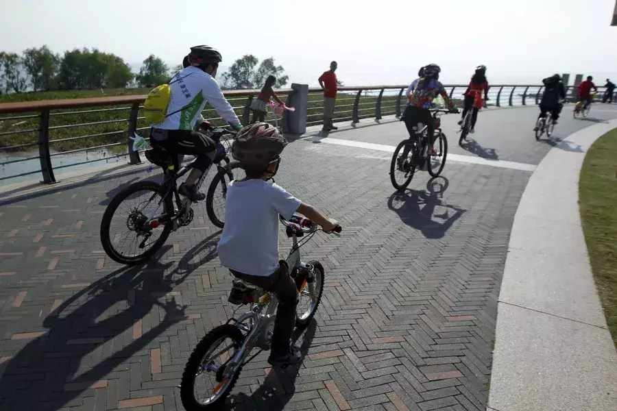 深圳豹四梁能美事迹