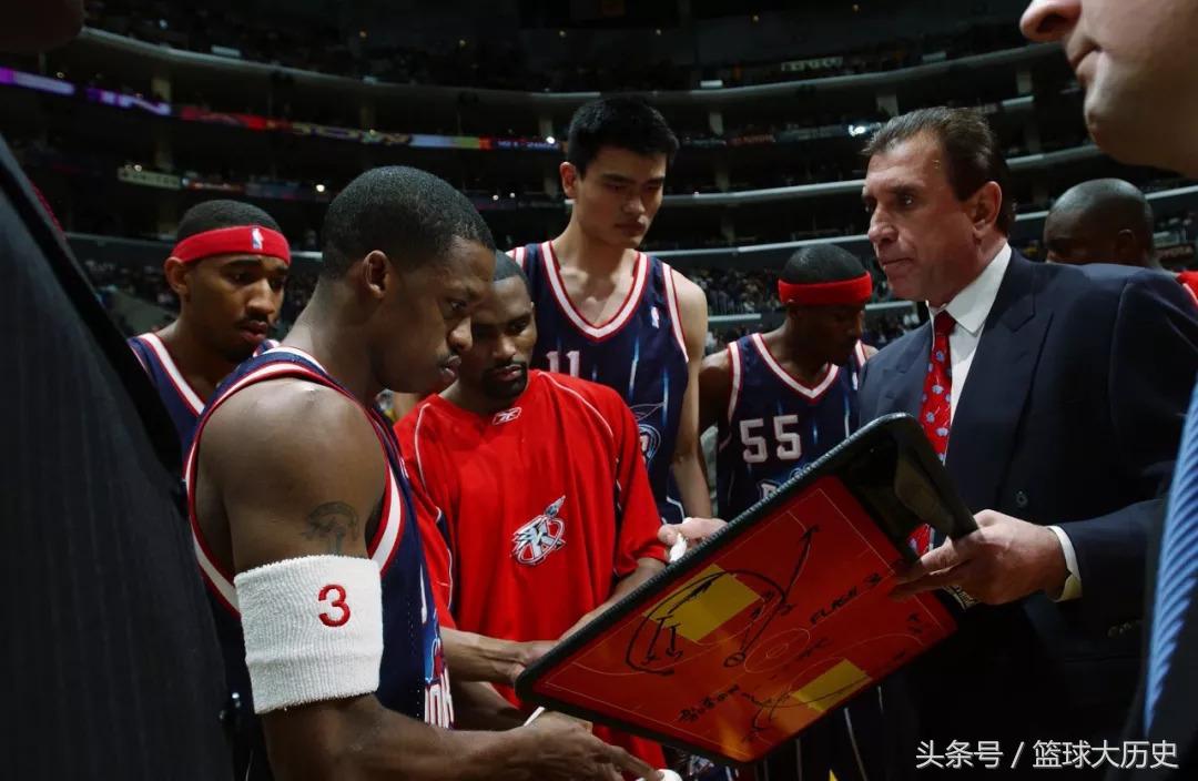 姚明为什么22岁才进nba(2002年选秀大会，姚明是如何当上状元的？)