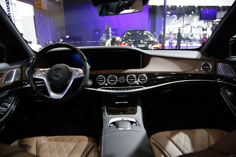 梅赛德斯-迈巴赫S450上市 售140.88万