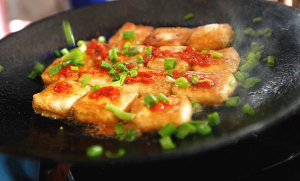 毛豆腐的做法,毛豆腐的做法視頻