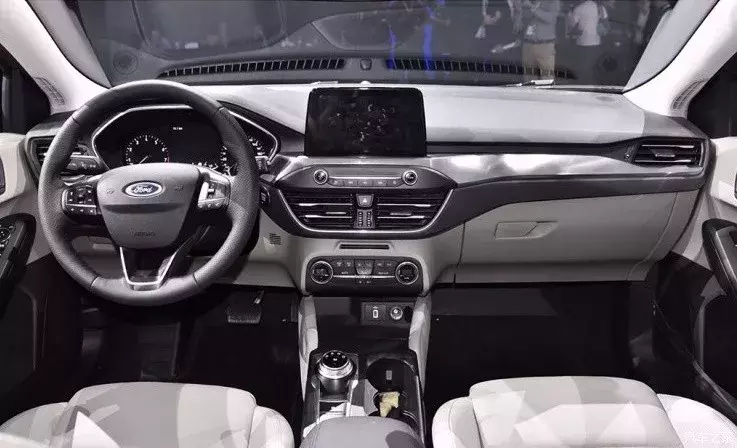 造型不仅惊艳,还要与CR-V,RAV4等老牌合资SUV一决高下?