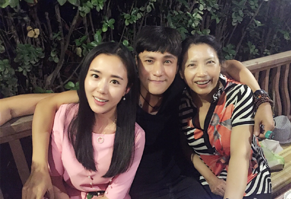 这位老师是娱乐圈的扫地僧，唐国强、杨幂、朱一龙都是她弟子