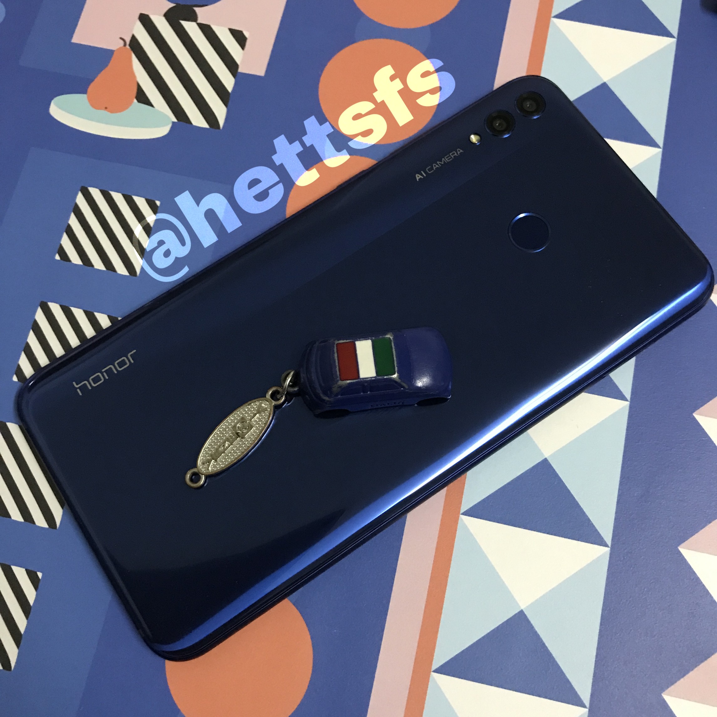 荣耀8x max全方位体验:顶尖配置,千元屏霸真实力!