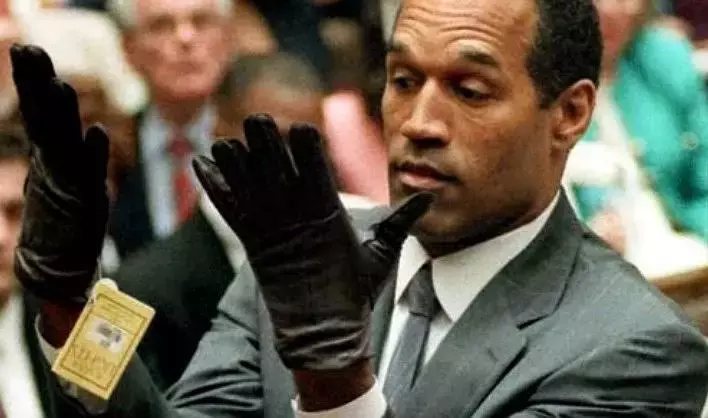 O.J.辛普森式的胜利:被利用的黑人身份