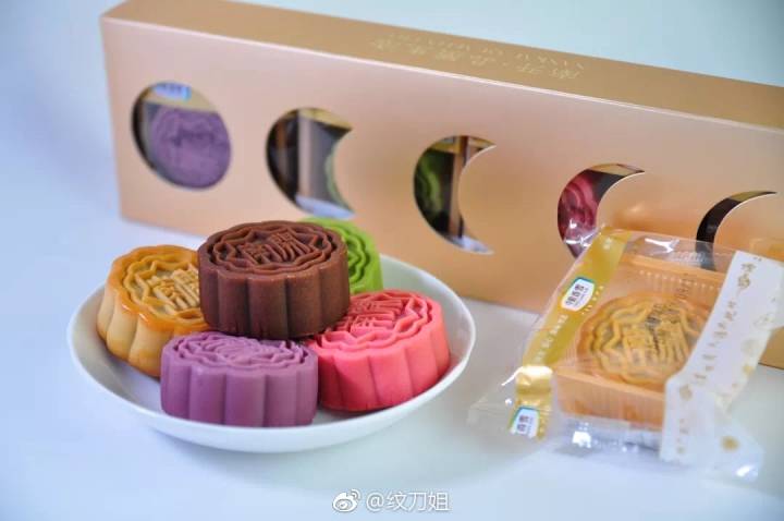 浙大校训月饼美出天际，这些高校推出的中秋月饼同样魅力无边