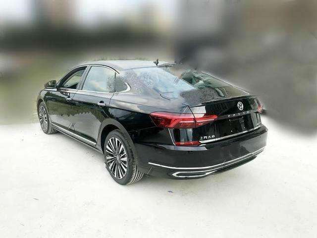 丰田还得大众治?全新帕萨特终于来了,取消1.8t,要逆袭