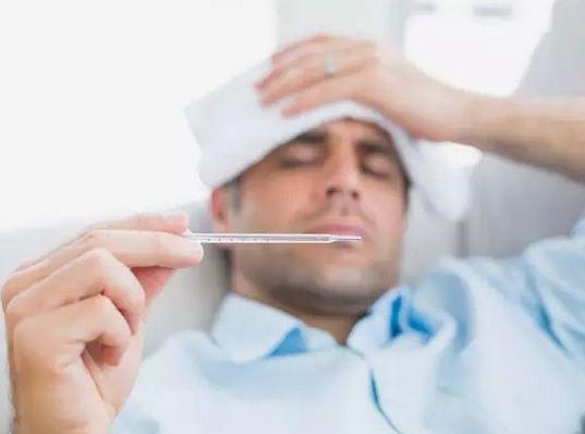 白细胞是人类的免疫卫士，白细胞低有什么症状，应该怎么办？