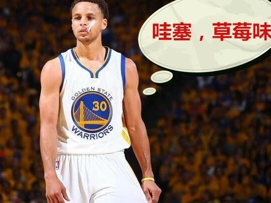 为什么nba球员喜欢吐牙套(NBA球员的小怪癖：保罗把牙套挂耳上、科比咬球衣、詹姆斯啃指甲)