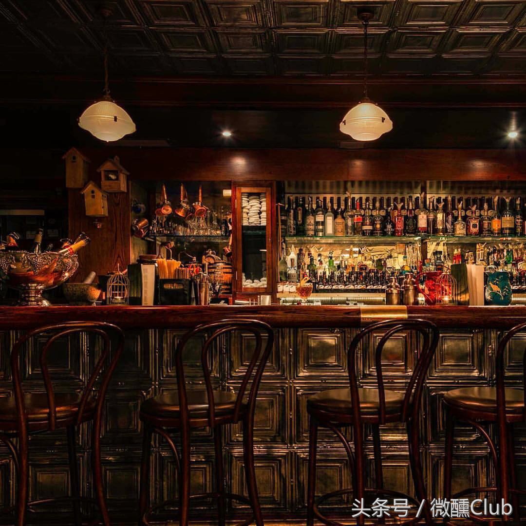 关于酒吧服务的那点儿事/调酒师培训/调酒师Chris 董圆