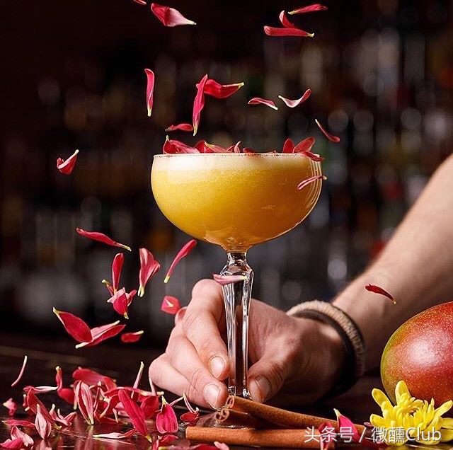 关于酒吧服务的那点儿事/调酒师培训/调酒师Chris 董圆