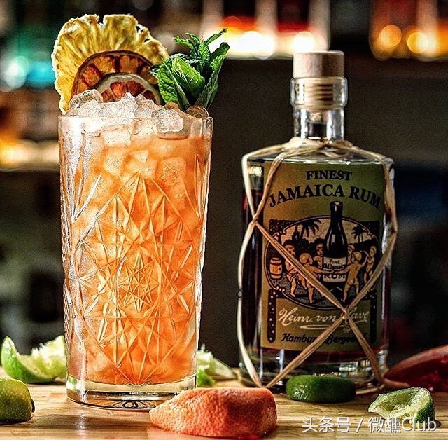 关于酒吧服务的那点儿事/调酒师培训/调酒师Chris 董圆