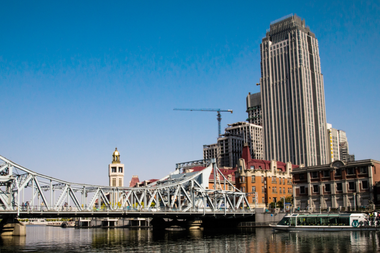 南开大学“夫妻宿舍”，一年租金2400元，网友实名表示“羡慕”