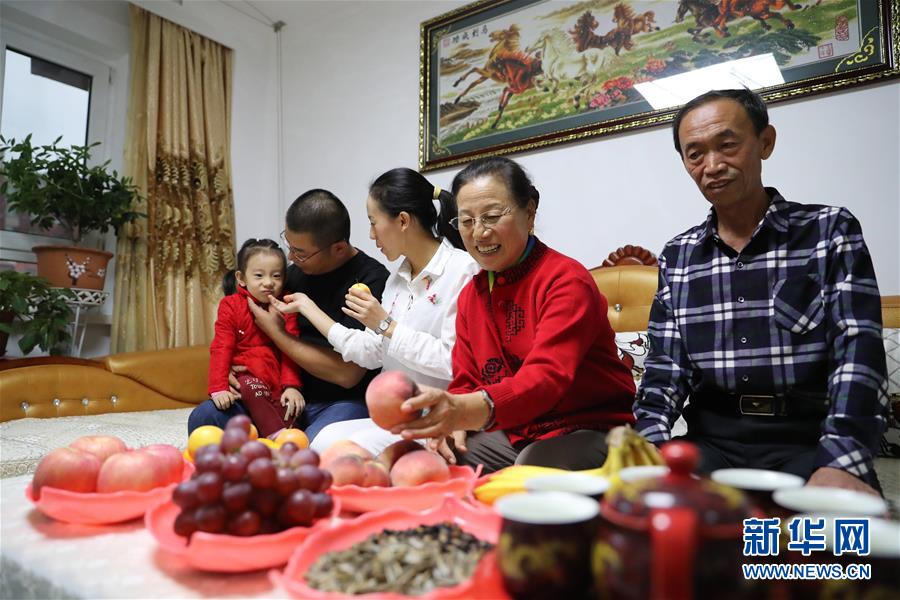 习近平总书记调研东北三省并主持召开深入推进东北振兴座谈会纪实