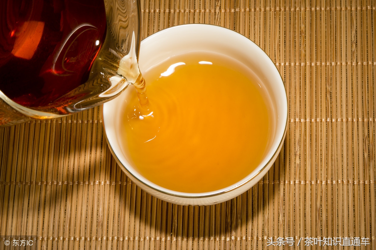 白茶和红茶的区别（红茶与白茶的主要功效介绍）