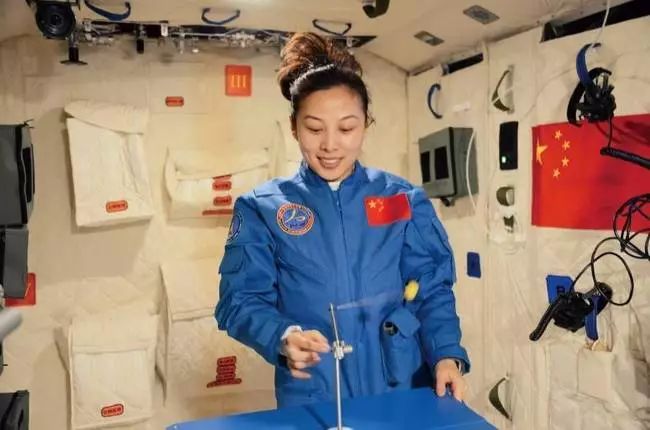 中国第一个太空行走(距离中国人第一次太空行走，已经过了整整十年)