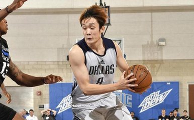 nba哪些球星患髌腱炎(国产MVP丁彦雨航右膝髌腱炎！恐再度无缘NBA 独行侠签当吉祥物？)