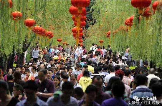 国庆旅游对“人挤人”说NO!来赤峰,才是真的赏风景!