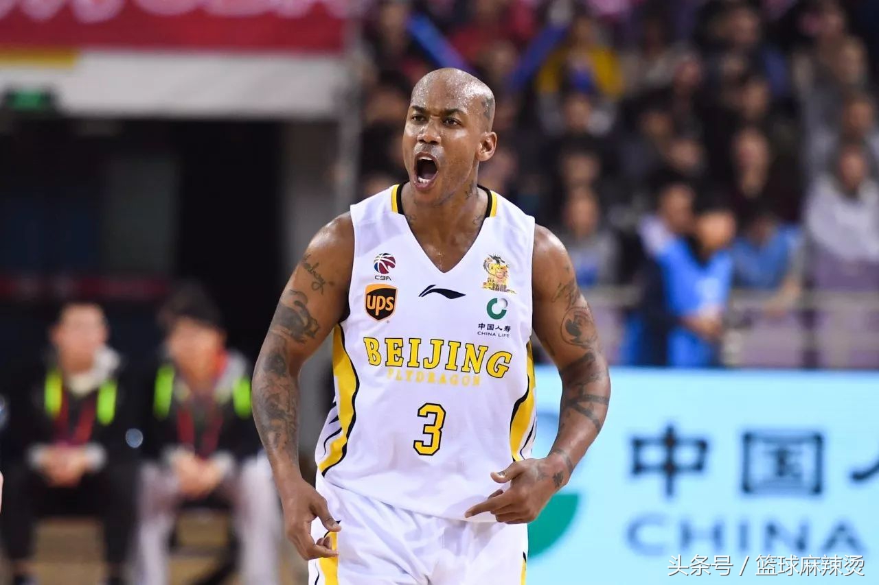 科比退役为什么不打cba(为什么NBA球星退役后不愿来CBA打球？听科比怎么说，网友：有道理)