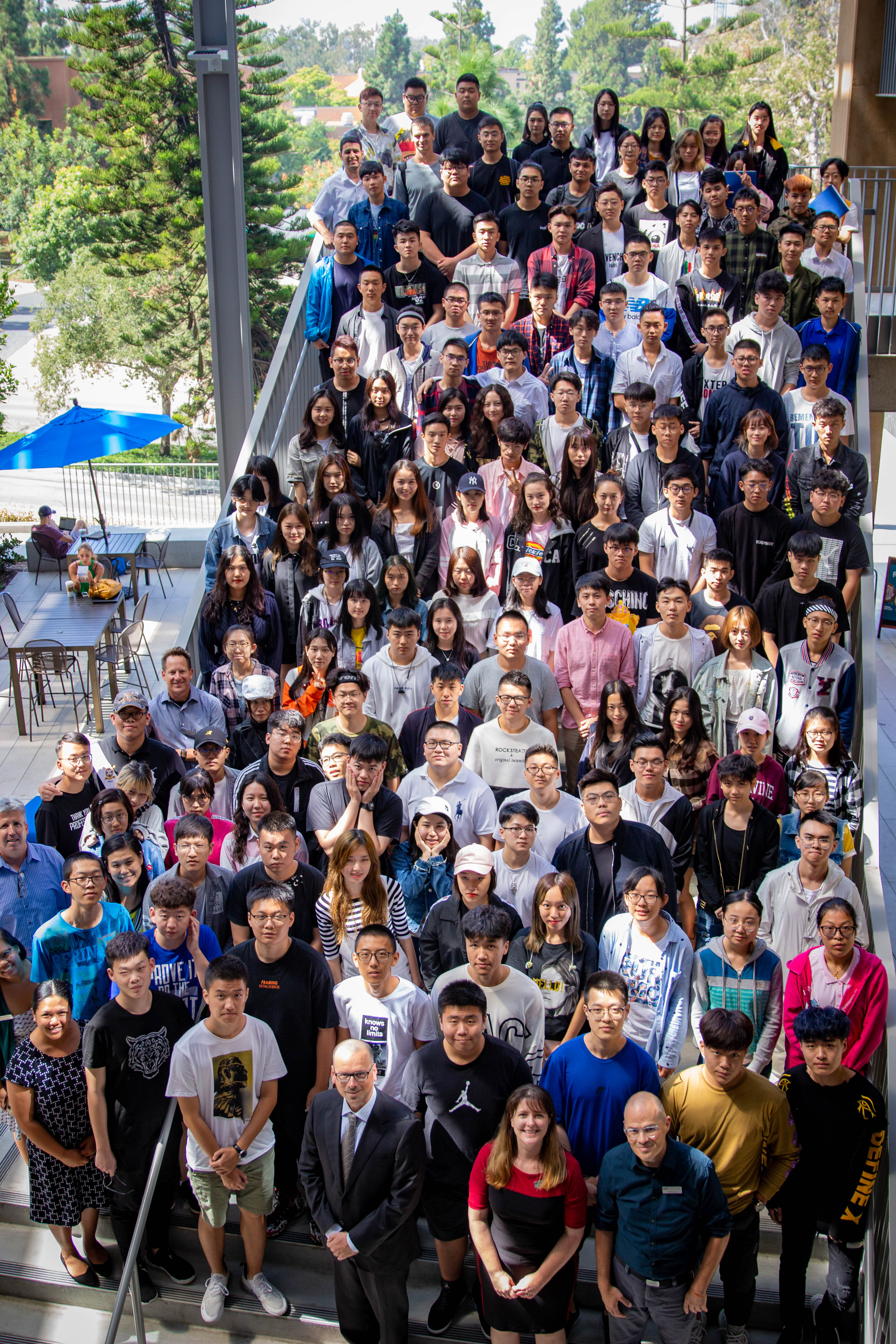 学生和留学机构所不知道的加州欧文“国际大一”发展内幕