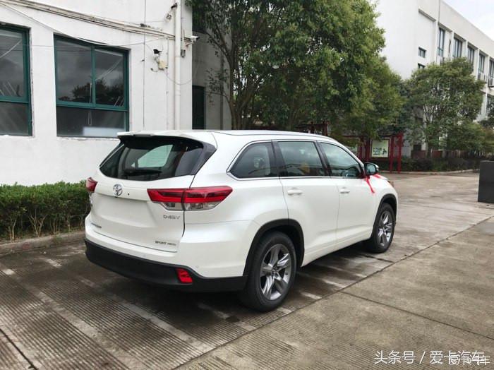 车主提了汉兰达后不满足，自己又花大价钱改装，看来是遇到真爱了