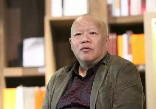 死不過顧城，活不過海子｜十位重要的中國當代詩人