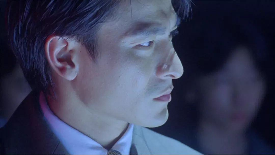 电视剧龙在江湖(刘德华最具杀气的眼神,出现在1999年这部江湖片《龙在