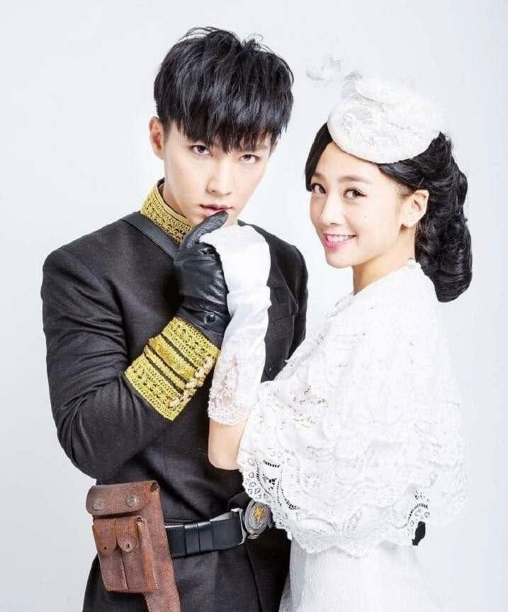 鬼纶再次合体，狗粮撒不停