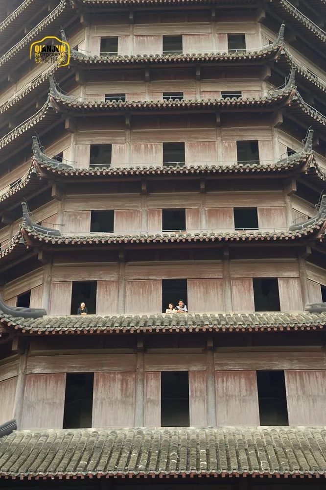 别惦记雷峰塔了，去六和塔吧，它是杭城不多的货真价实的南宋建筑