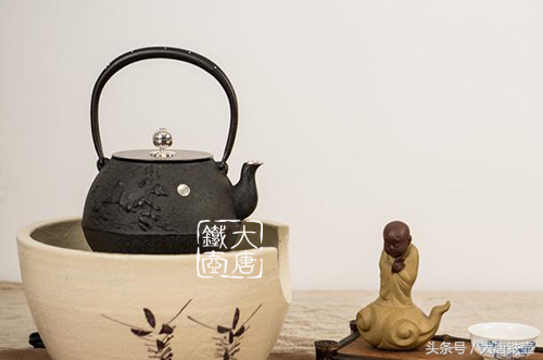 日本铁壶哪个品牌好？日本铁壶的堂号和釜师？