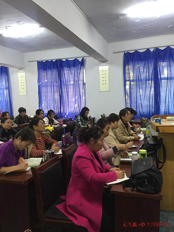 大河报免费月嫂培训班，第五期开始接受报名！