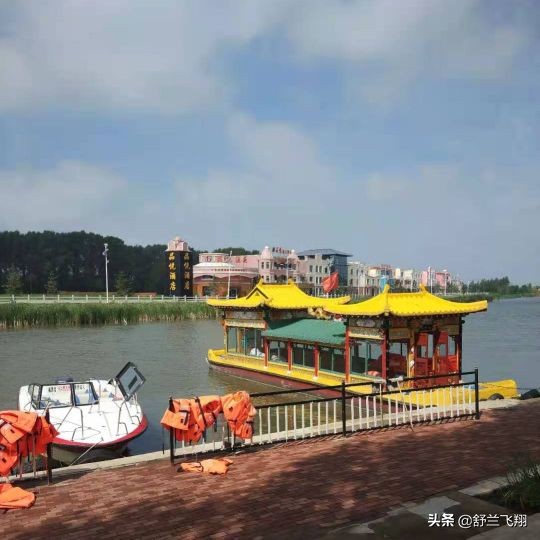 美丽的查干湖，白色圣洁的湖