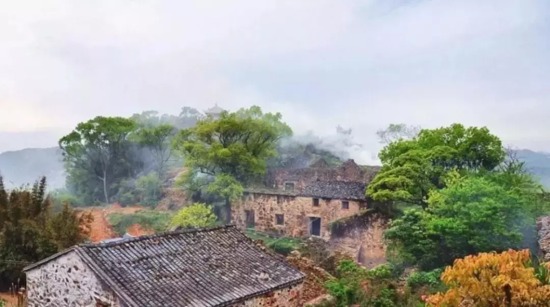 下一个网红小县城，海鲜便宜过象山，秋色不输杭州