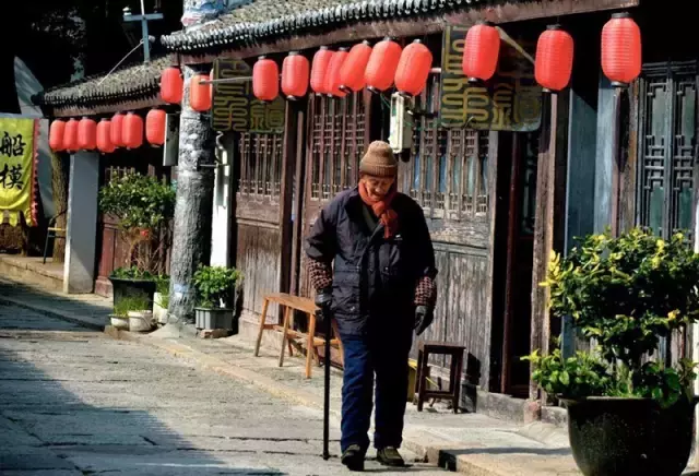 下一个网红小县城，海鲜便宜过象山，秋色不输杭州