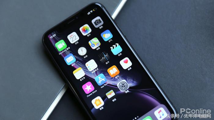 iPhone XR深度评测：简配“降”价，不降的是高端定位