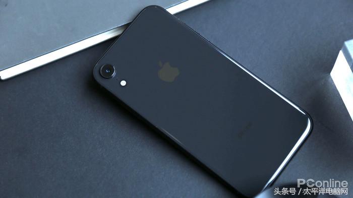 iPhone XR深度评测：简配“降”价，不降的是高端定位