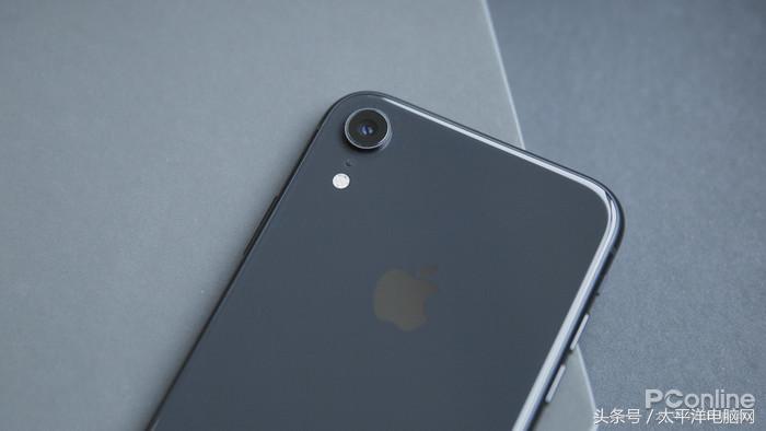 iPhone XR深度评测：简配“降”价，不降的是高端定位