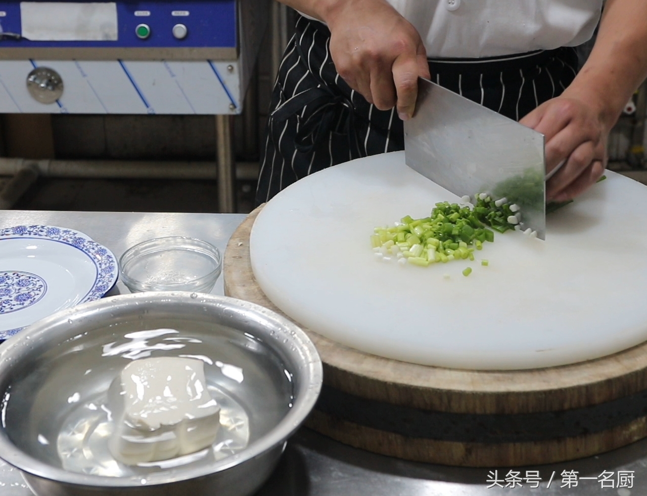 小蔥拌豆腐,小蔥拌豆腐怎么做