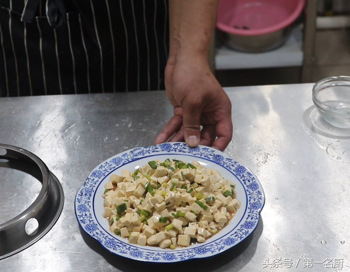 小蔥拌豆腐,小蔥拌豆腐怎么做