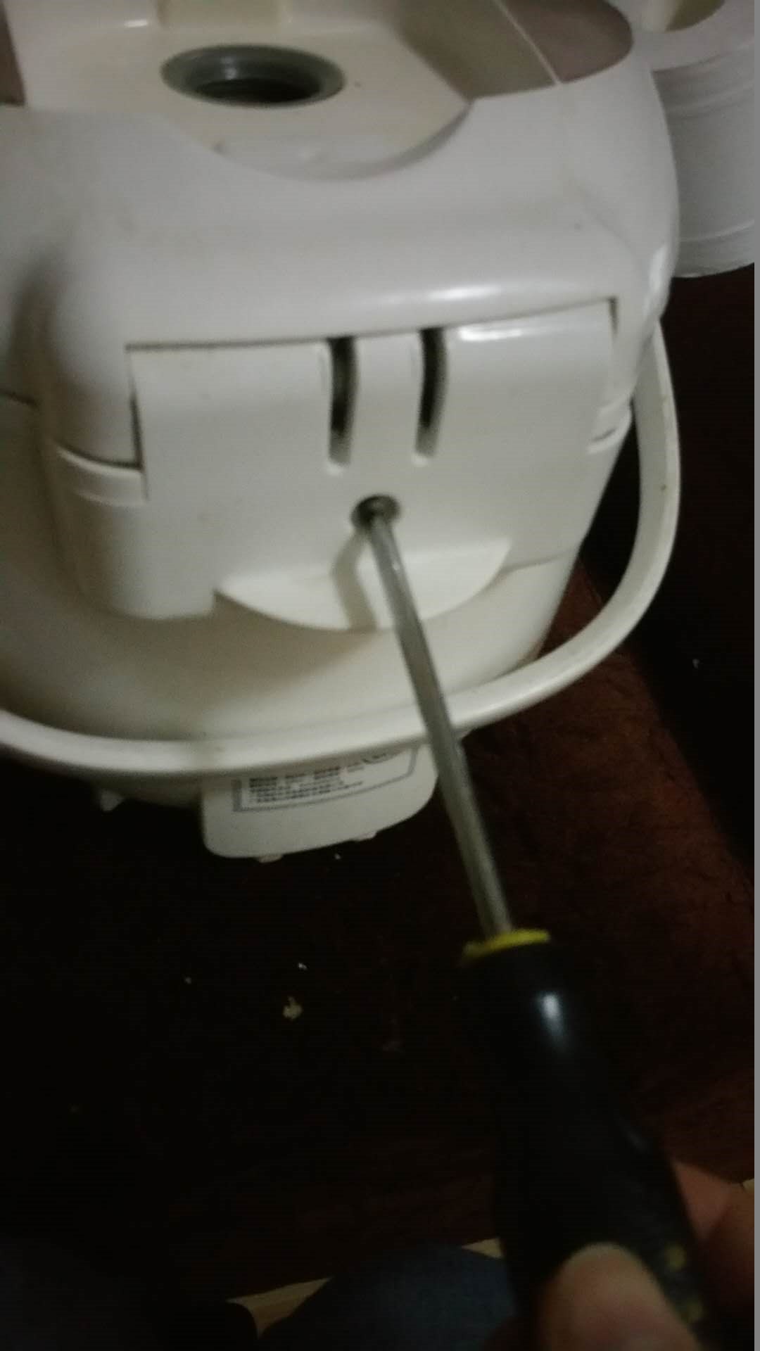 美的電飯煲顯示"E——"的修復過程