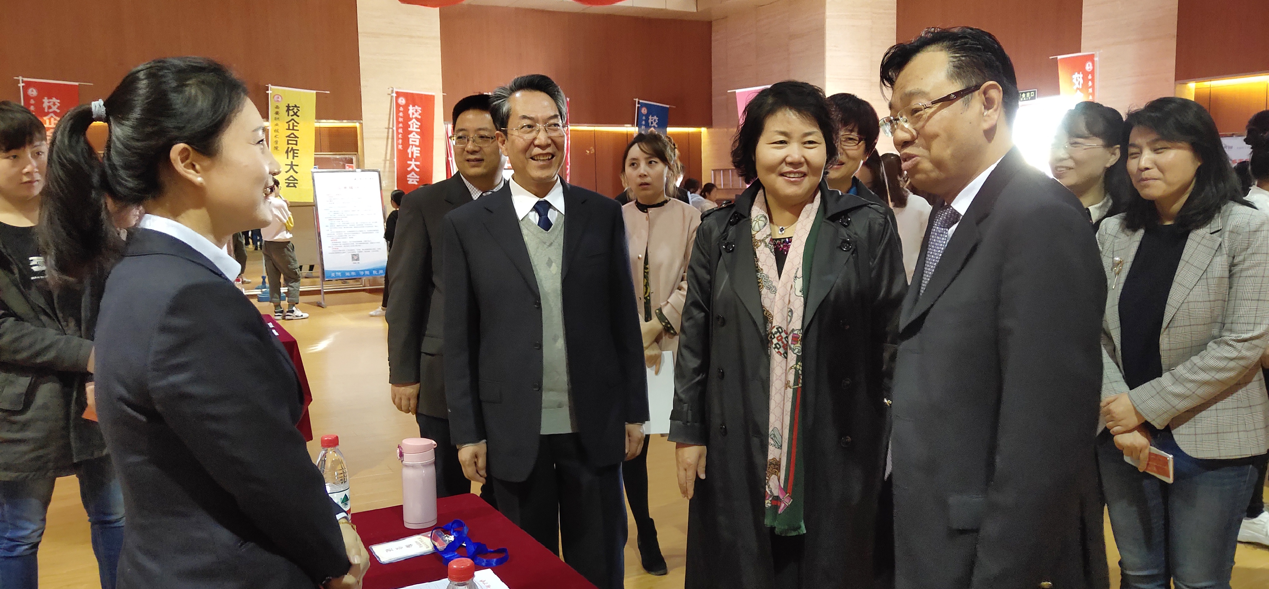 西安职业技术学院举行校企合作签约仪式暨专场校园招聘会