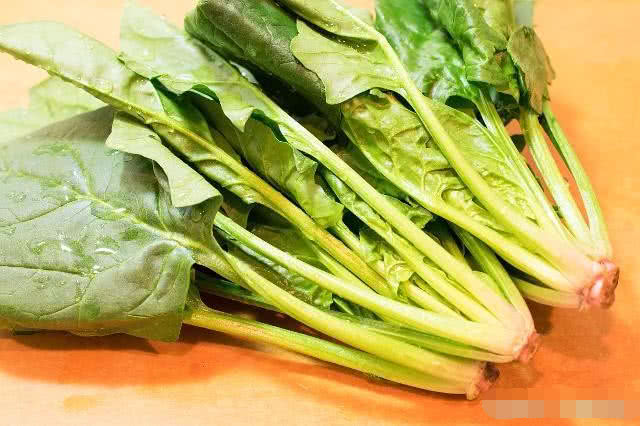 孕早期，查出“孕酮低”怎么办？这4种食物，助你有效补孕酮！