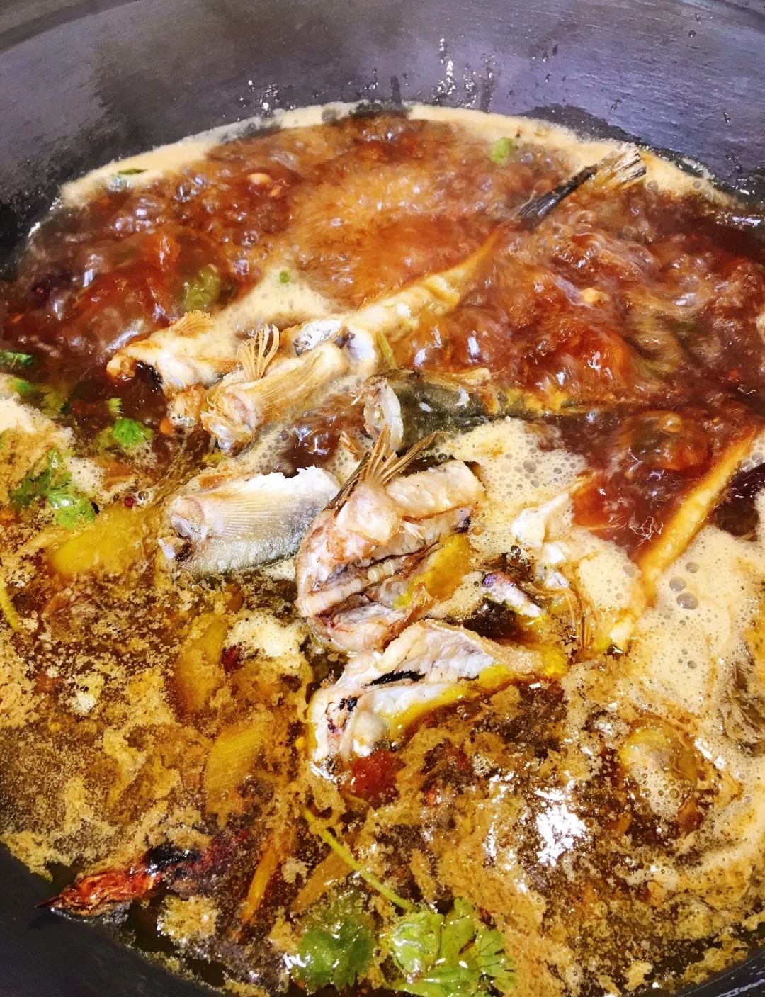 長春最全品類12种鐵鍋炖，鐵鍋炖+蒸海鲜，热乎大锅菜吃着真爽