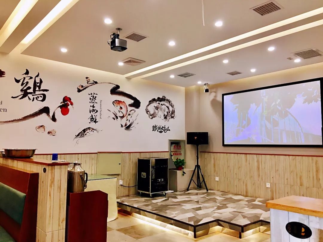 長春最全品類12种鐵鍋炖，鐵鍋炖+蒸海鲜，热乎大锅菜吃着真爽