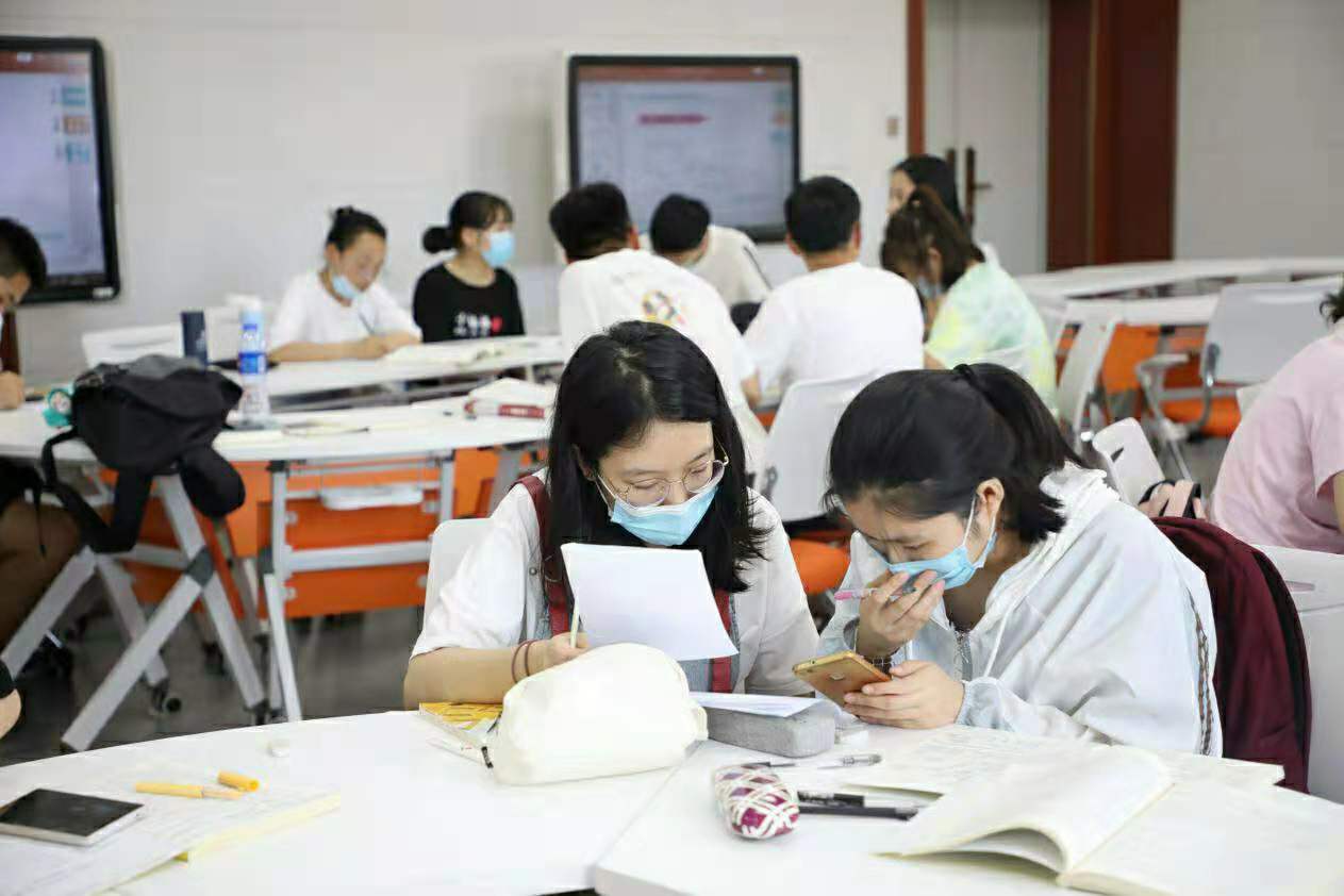 工科985高校“爆冷”，投档线460分，还有大量空余名额