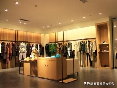 商业智慧（三十二）：女装店改个店名，业绩暴增两倍