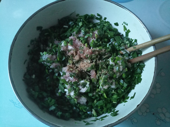 不管是包饺子还是包馄饨，牢记如何拌肉馅这诀窍，保证好吃又不腻