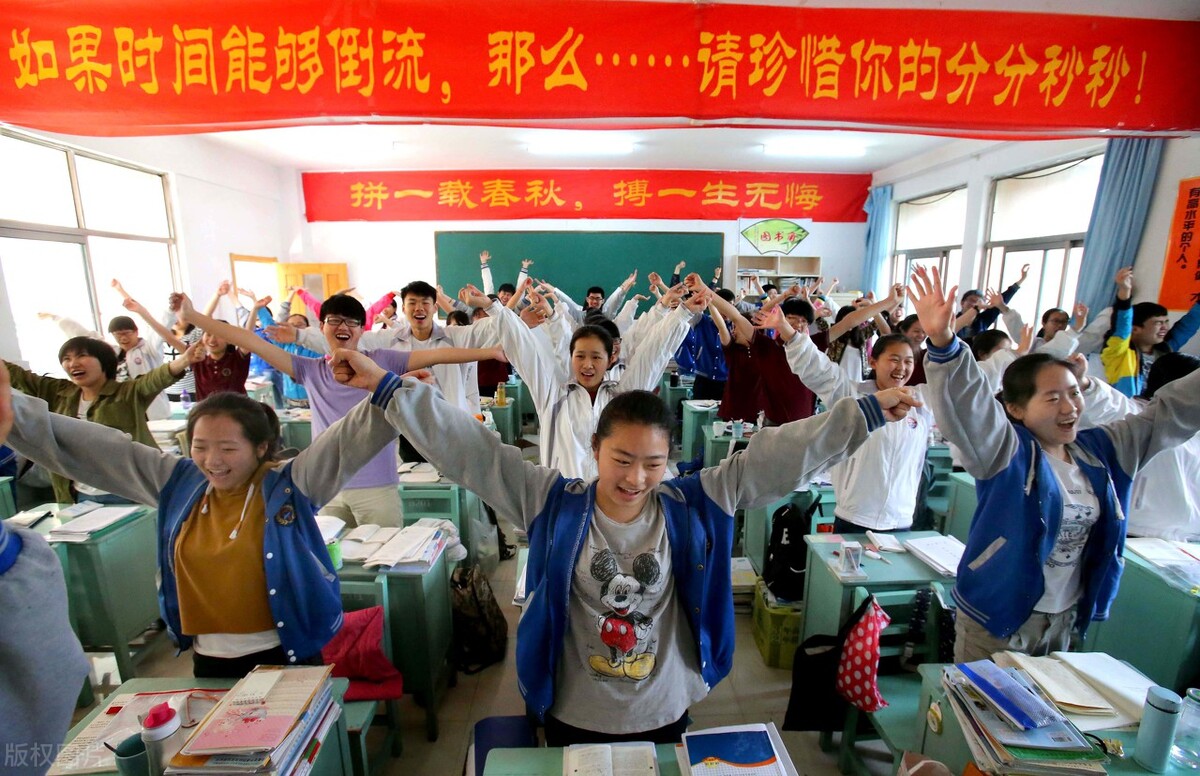 高考作文满分、语文总分142，分享经验：考试时，有3点写作习惯