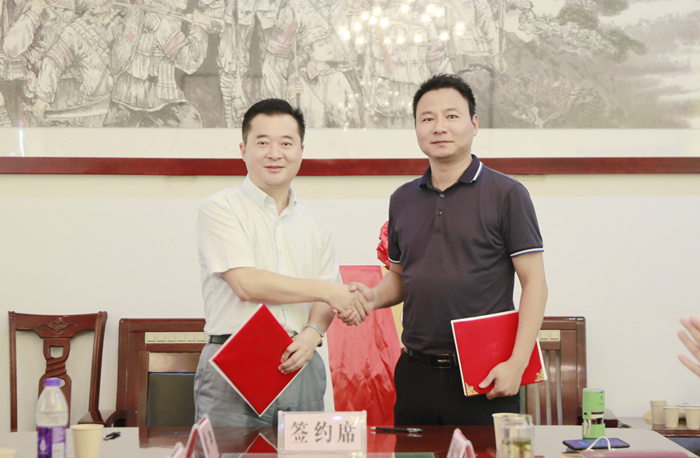 追寻红印 共话初心 合肥财经职业学院党政领导班子带队赴金寨开展党史学习教育实践活动